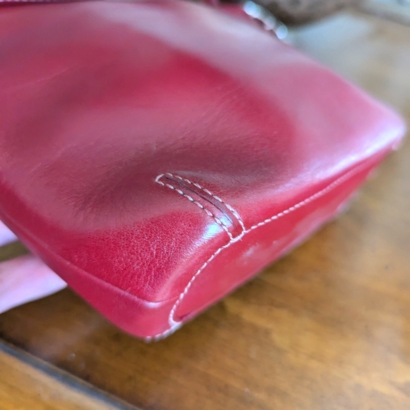 EUC Coach Charlie Mini Hobo - Picture 6 of 15